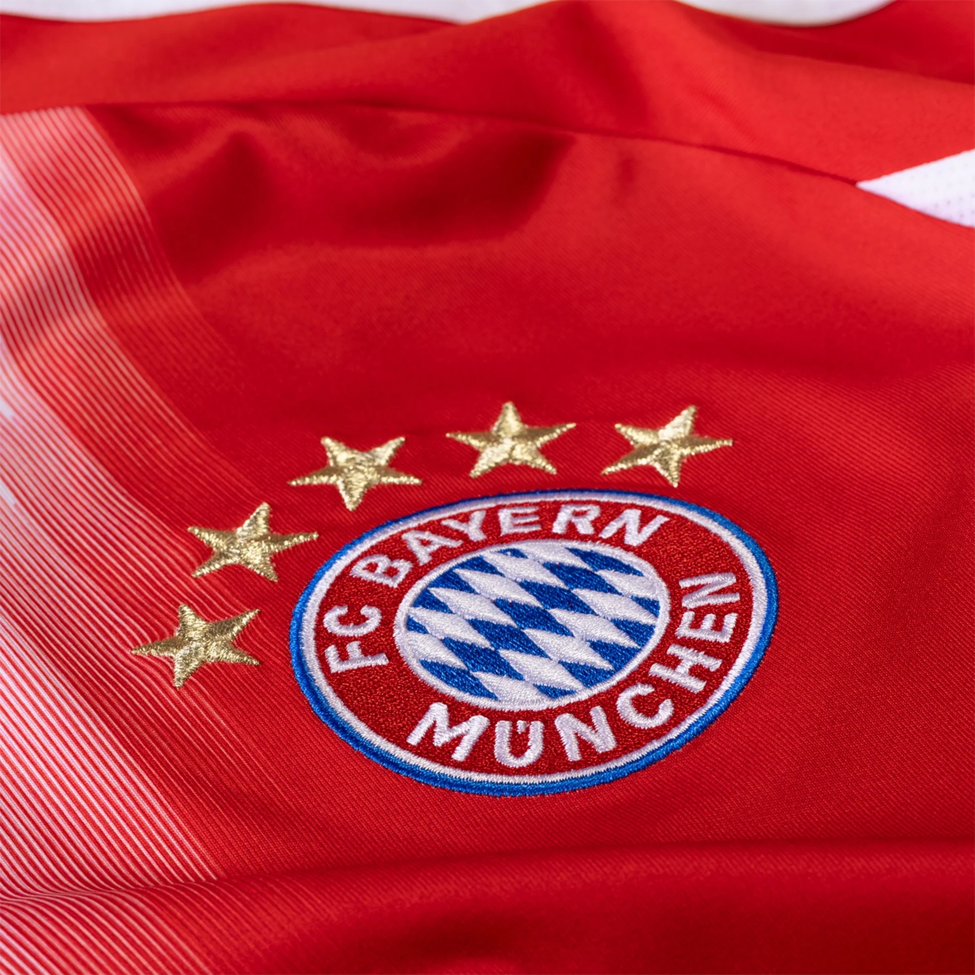 Odjeća FC Bayern München 2025-2026,FC Bayern München Odjeća,Nogometni Dresovi FC Bayern München Domaći,Nogometne Trenirke FC Bayern München